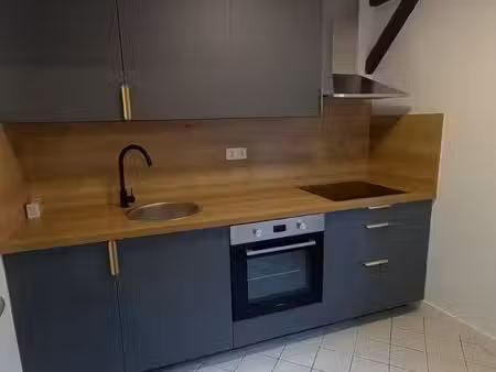 vend immeuble de rapport avec 3 studio centre ville historique