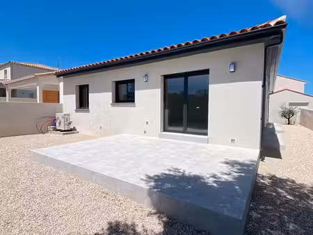 villa neuve a étrennée