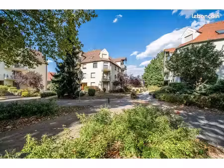studio 3 pièces 78 m²
