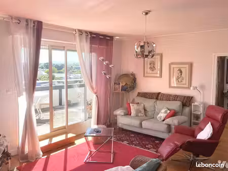 appartement 3 pièces 90 m²