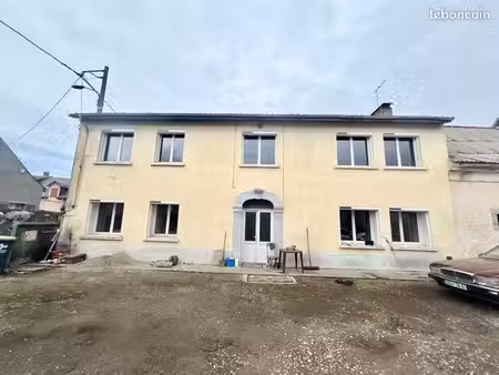 propriété 5 pièces 156 m²