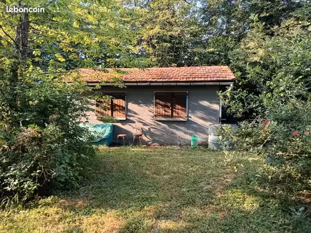 terrain de loisirs 2914 m2 plat et arboré en bordure de neste(affluent garonne)idéal pêche