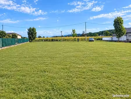 terrain 1 811 m² loubajac