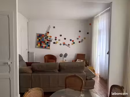 t4 de caractère 98 02 m² – hyper centre