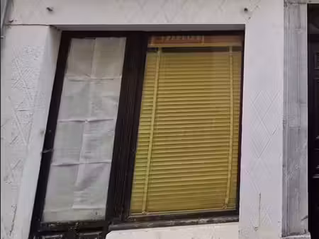 local commercial 22 m² avec vitrine – centre argelès-gazost