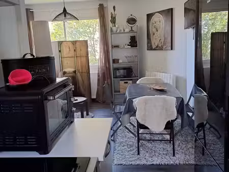 studio 1 pièce 28 m²