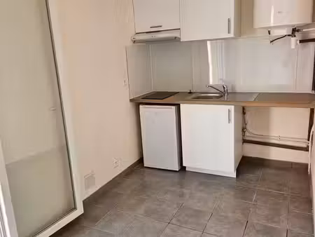 studio à louer quartier recherché (la lunette)