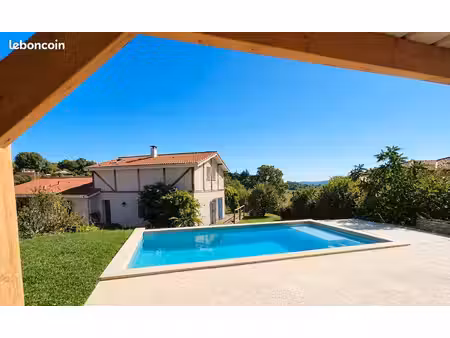 maison 144m2  dpe b  vue dégagée  garage