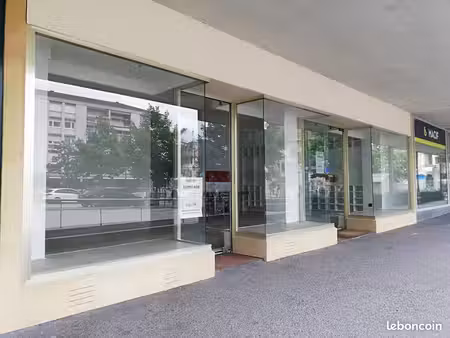 commerce à louer à guebwiller dans le haut rhin - alsace :