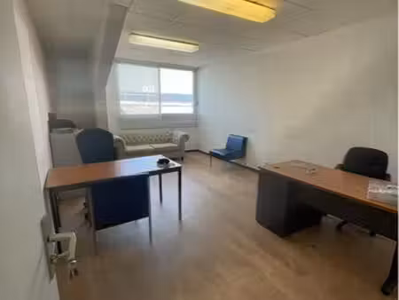 bureau commercial saint charles international