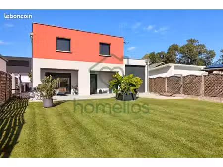 maison 5 pièces 127 m²