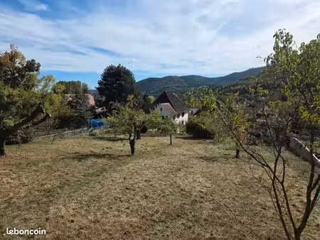 terrain constructible 800m2