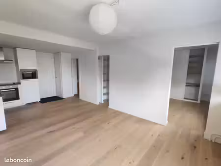 domaine de l'ile : 2 pièces 50 m²