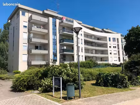 f2 46m2 avec garage  ascenseur  jardin  terrasse  au calme quartier salengro filature