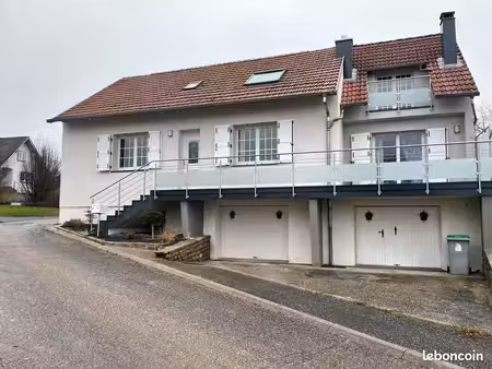 maison meublée 125 m2 avec jardin et garage double
