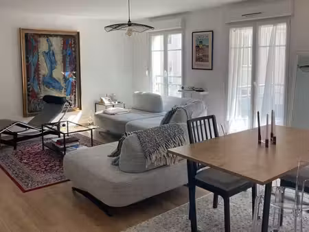 appartement 3 pièces centre historique de mulhouse - 75 m2