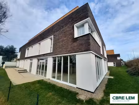 vente commerce franqueville saint pierre 76520 63m² à 197m²