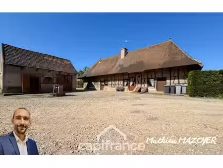 longère bressane avec dépendances – fort potentiel à tronchy