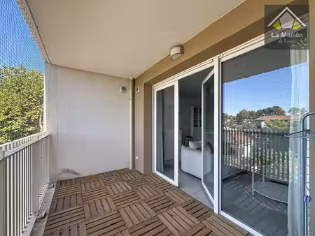 appartement t2 meublé istres