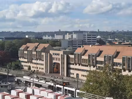 location bureaux rouen 76100 215m² à 475m²