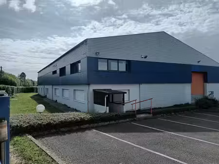 vente local d’activités la trinite de thouberville 27310 1135m²