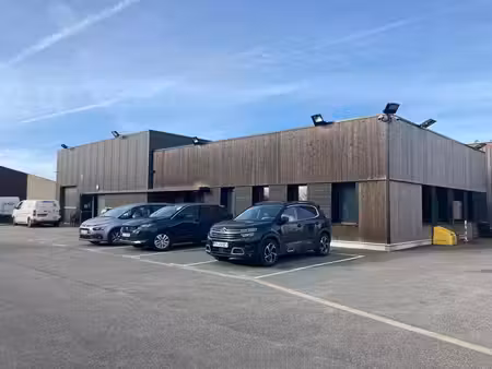 vente local d’activités le thuit de l oison 27370 357m²
