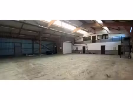 vente local d’activités montivilliers 76290 899m²