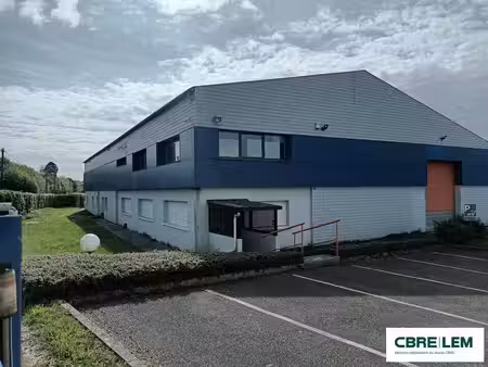 vente local d’activités la trinite de thouberville 27310 1135m²