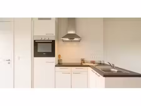 appartement pour retraités à vendre à genk pour € 159.900 avec 1 chambre à coucher