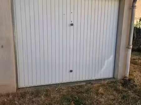 garage à louer