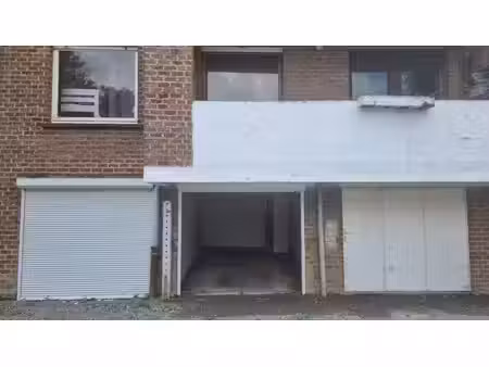 garage à louer à tubize  rue reine astrid 64