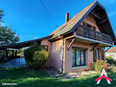 maison 6 pièces 126 m²