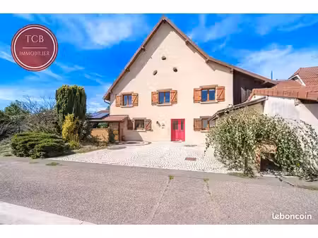 propriété 8 pièces 226 m²
