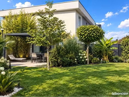 maison à vendre / 68128 village neuf