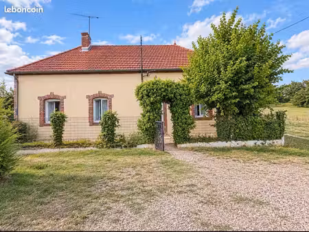 propriété 5 pièces 121 m²