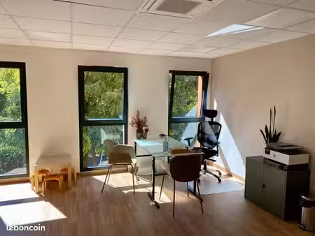 bureau médical / paramédical à louer - 36m2