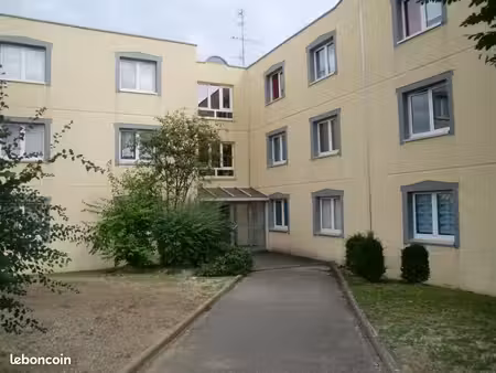 appartement 1 pièce 12 m²