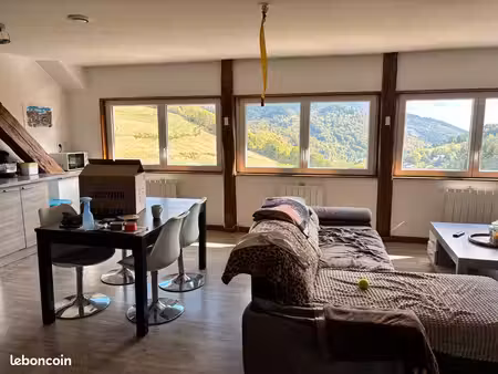 à louer bel appartement 100 m²  sur les hauteur du bonhomme