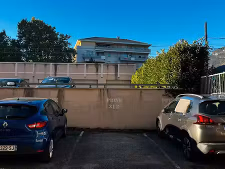 vente place de parking centre ville chambéry