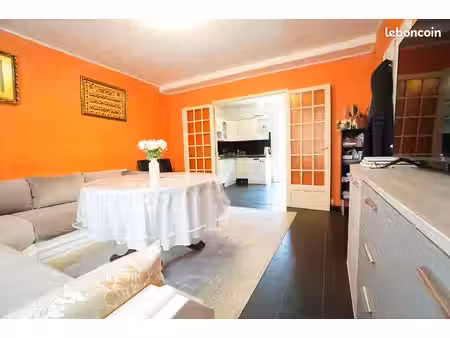 maison 5 pièces 85 m²