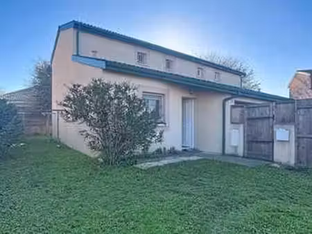 location maison à eysines (33320) : à louer / 80m² eysines