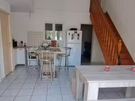 location maison à saint-seurin-sur-l'isle (33660) : à louer / 45m² saint-seurin-sur-l'isle