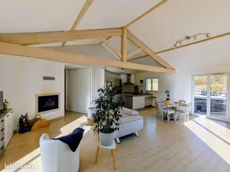 villa 6 pièces 175 m²