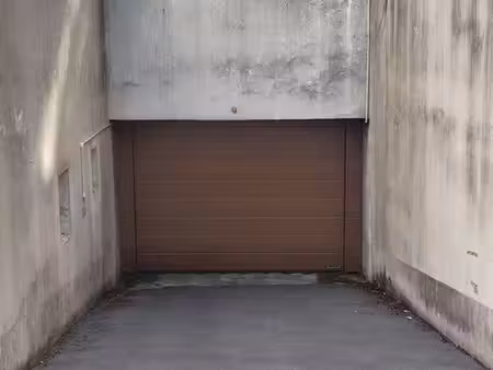 place de parking - sous sol sécurisé