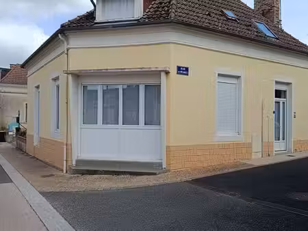 maison 2 pièces 140 m²