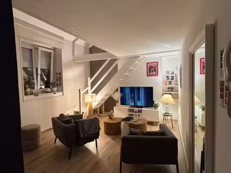 appartement meublé avec mezzanine – la madeleine