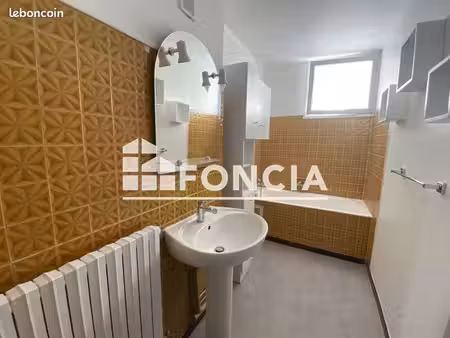appartement 4 pièces 72.36m² à louer 634 - nimes 30900