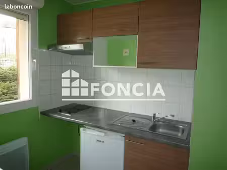appartement 2 pièces 42.79m² à louer 470 - onet le chateau 12850