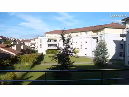 location t4 avec garage en sous-sol et parking privatif à rives