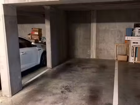 parking en sous-sol à louer
